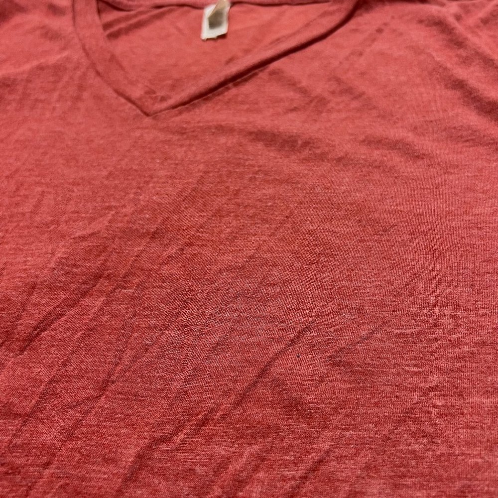 Bella Canvas V Neck Short Sleeve T Shirt Red Heather Large - Picture 5 of 9